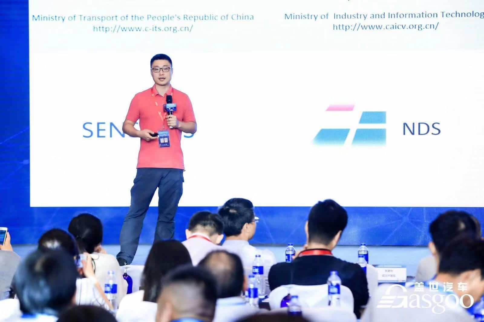 wl瓦力游戏app下载朱瀚：构建实时自动驾驶高精度地图服务